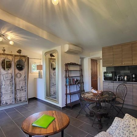 Residence Di A Serra 칼비 외부 사진