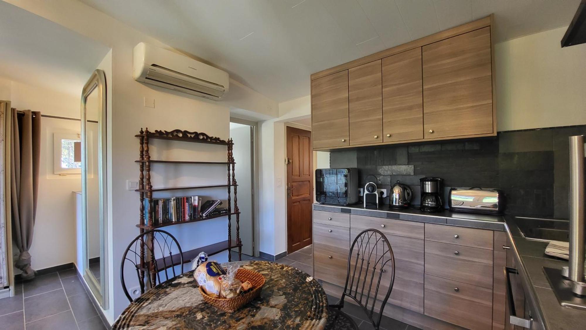 Residence Di A Serra 칼비 외부 사진