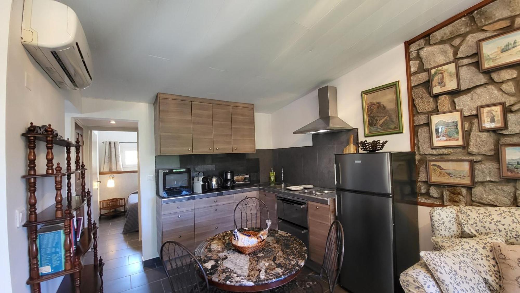 Residence Di A Serra 칼비 외부 사진