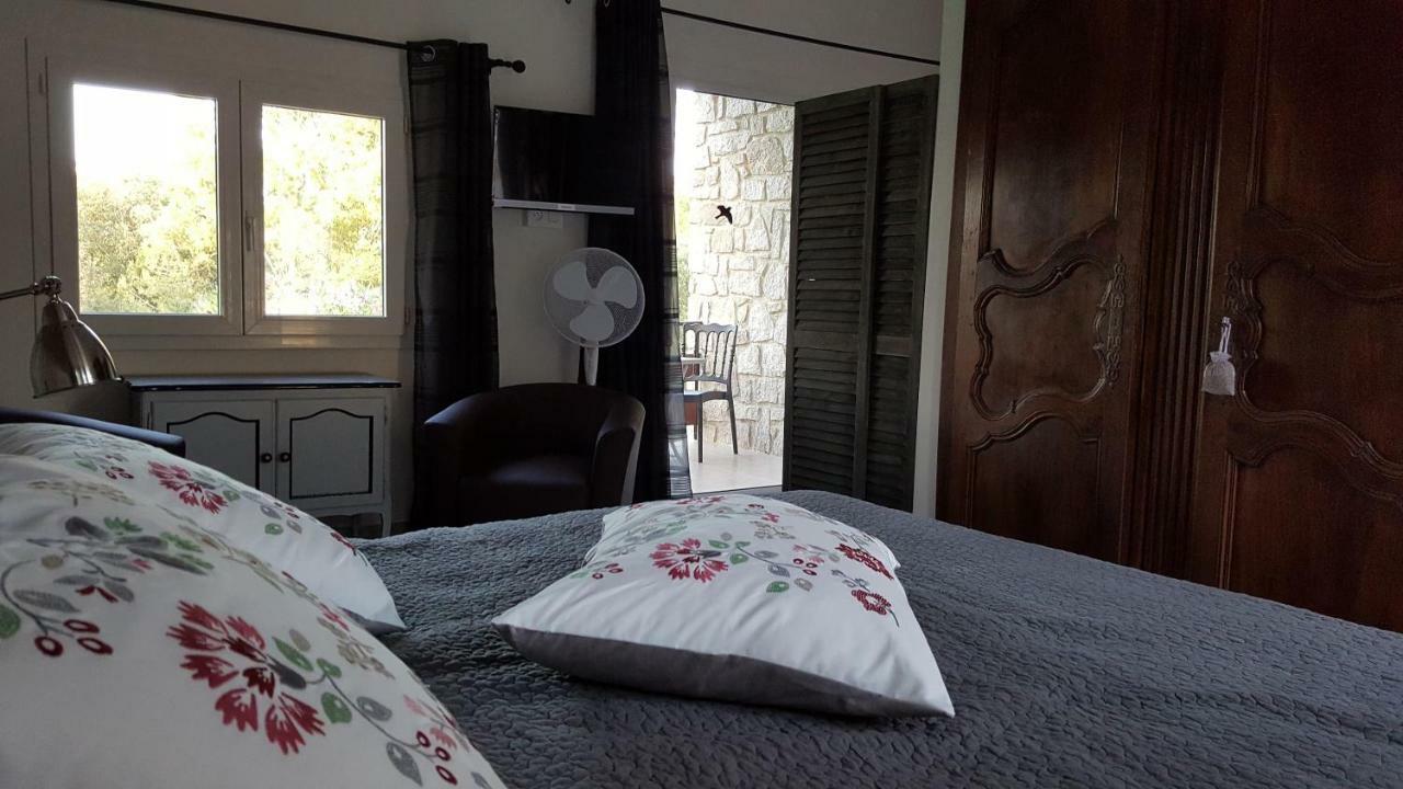 Residence Di A Serra 칼비 외부 사진